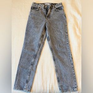 Zara light grey mom jeans in size 24
